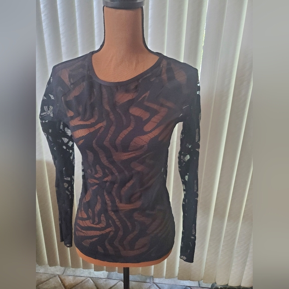 Emily Hsu Black Mesh long sleeve top - Picture 4 of 5